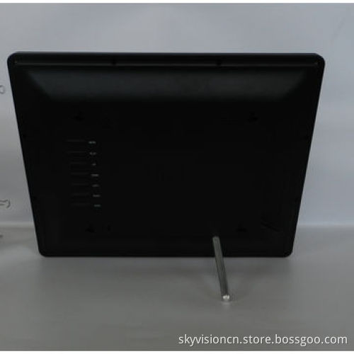 15-inch digital photo frame with slim body wall mountable